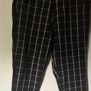 Stylish Black Checkered Women's Pants